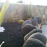 Piedra بلايا بلانكا