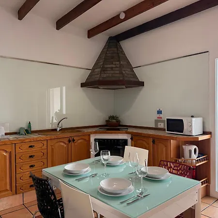 Piedra Villa